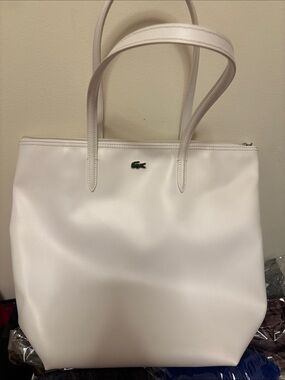 Like new Lacoste Women's L.12.12 Concept Large Zip Tote minimalist quiet luxury